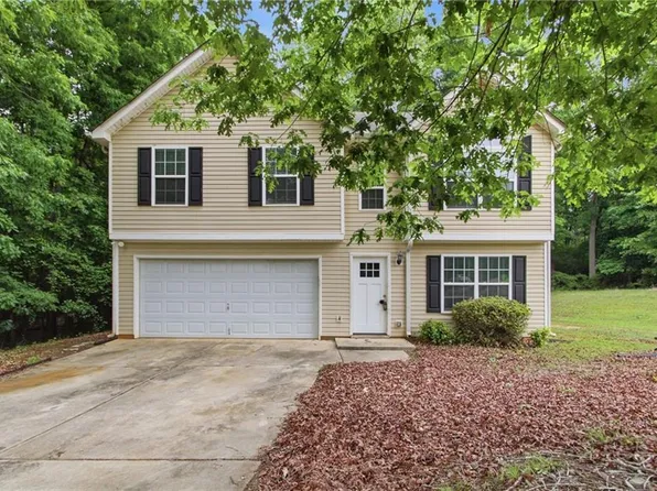 136 Ducati Dr, McDonough, GA 30252