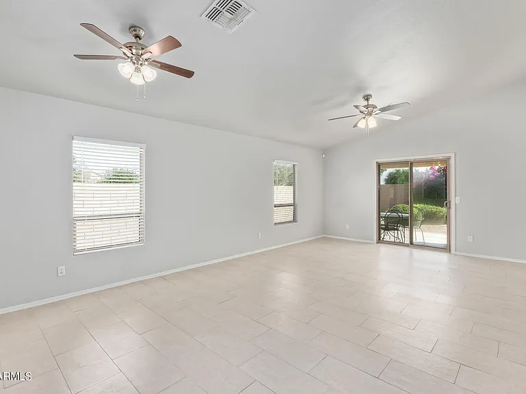 17715 W Redfield Rd — Photo 6