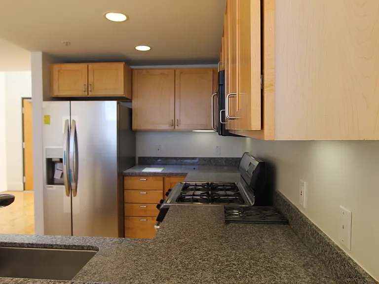 701 Minna St #12 — Photo 2