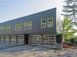 5437 SW View Point Ter, Portland, OR 97239