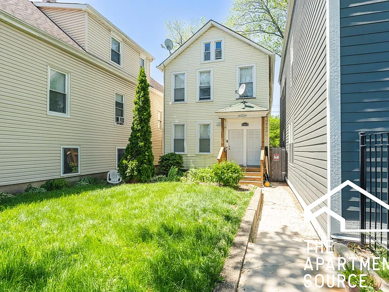 2818 N Drake Ave #2R — Photo 10