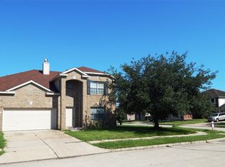 7902 Swan Ln, Baytown, TX 77523