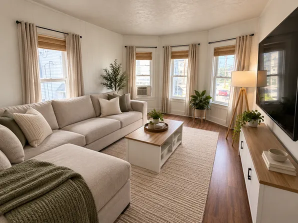 19 Jerome Pl #2, Leominster, MA 01453