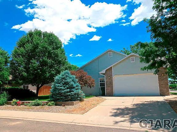 4th image of 2544 S Westwood Dr
