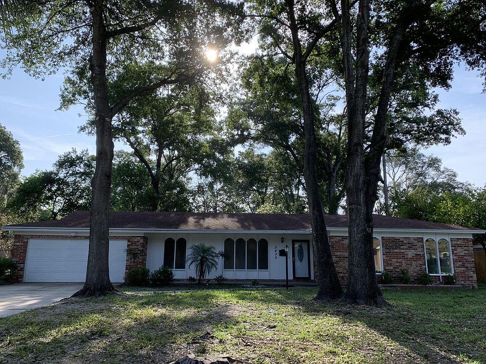 1st image of 3430 Red Oak Cir E