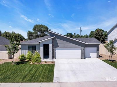 1795 N 8th E, Mountain Home, ID, 83647