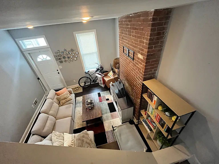 5126 Dresden Way — Photo 1