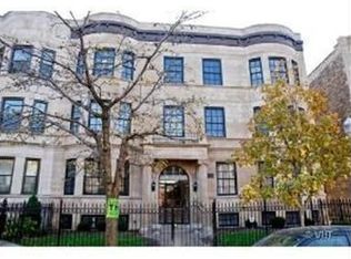 913 W Belle Plaine Ave #3W, Chicago, IL 60613