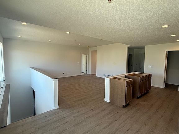 5th image of 2813 Amber Valley Rd
