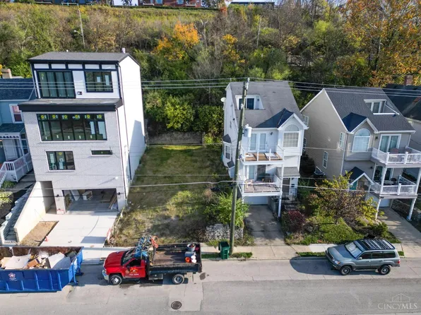 3120 Walworth Ave, Cincinnati, OH 45226