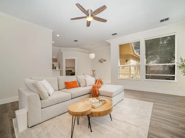 9809 Enmore Ln, Frisco, TX 75035