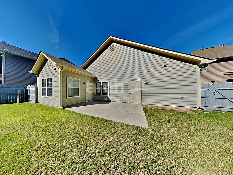 3227 Hideaway Ln — Photo 18