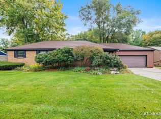 630 Oakleigh Ave NW, Grand Rapids, MI 49504