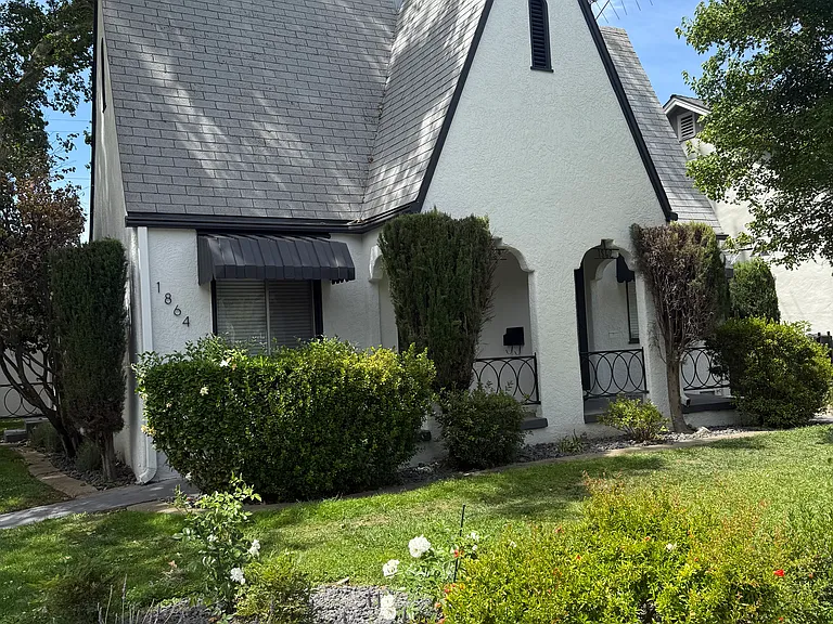 1862 Caramay Way — Photo 1