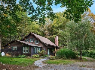 10 Walker Rd, Shelburne Falls, MA 01370