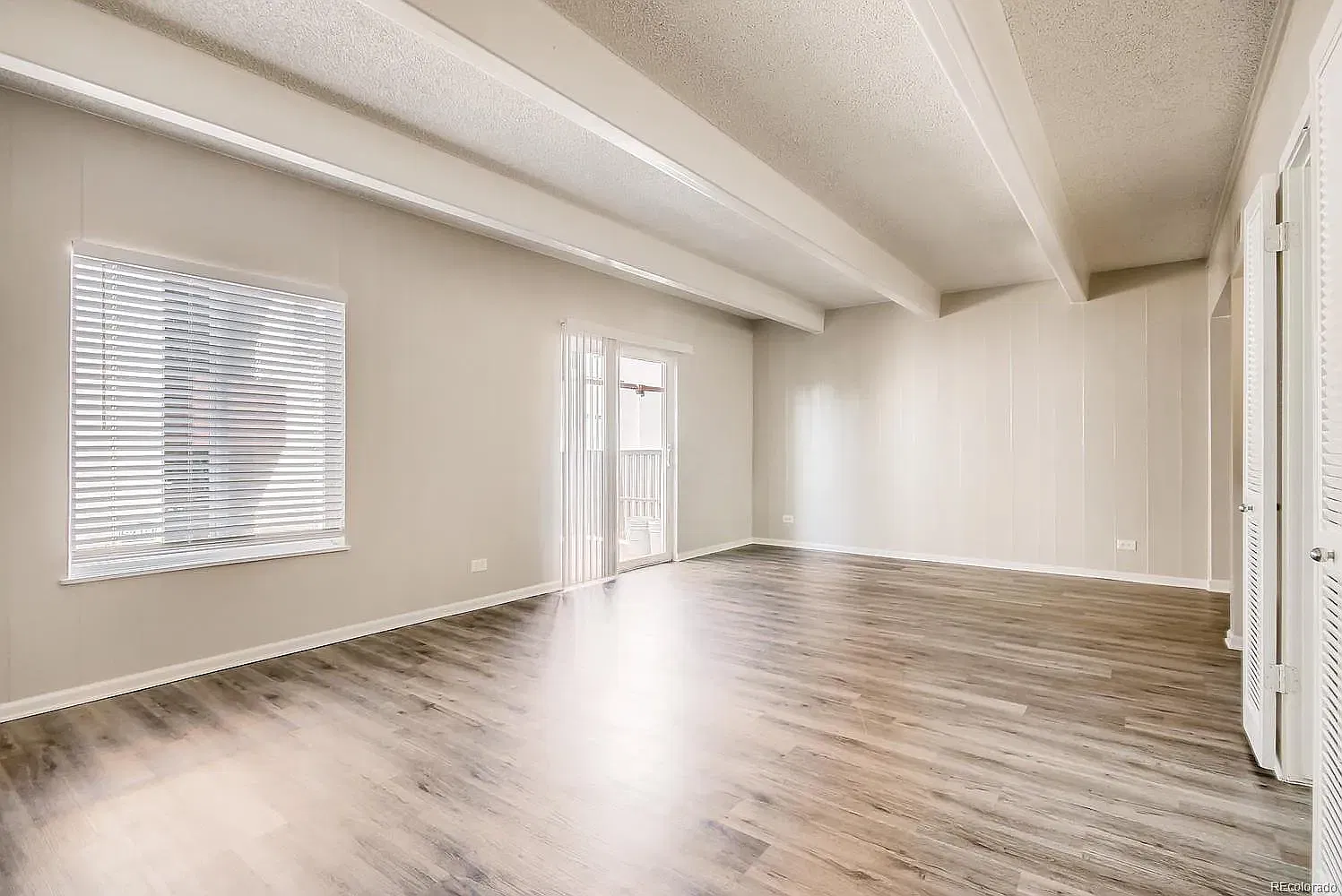 3 bed, 1158 sqft, $2,100 — Photo 3