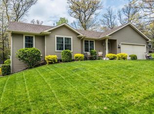 N3135 Dandelion Rd, Lake Geneva, WI 53147