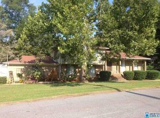 22 Cliff Rd, Childersburg, AL 35044