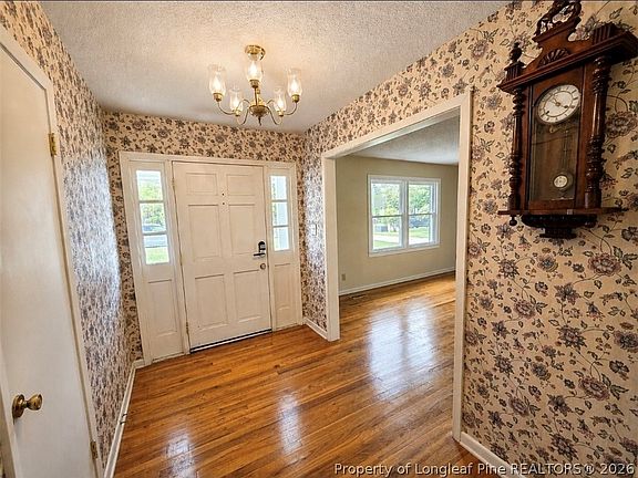 2nd image of 2331 Colgate Dr
