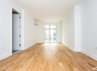 2641 3rd St #440, Astoria, NY 11102
