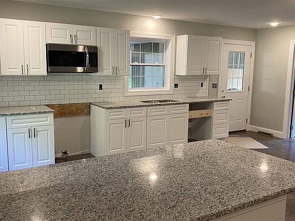 4th image of 1208 Dogwood Dr