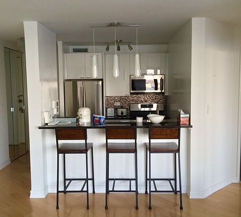 4th image of 415 E 37th St APT 15C