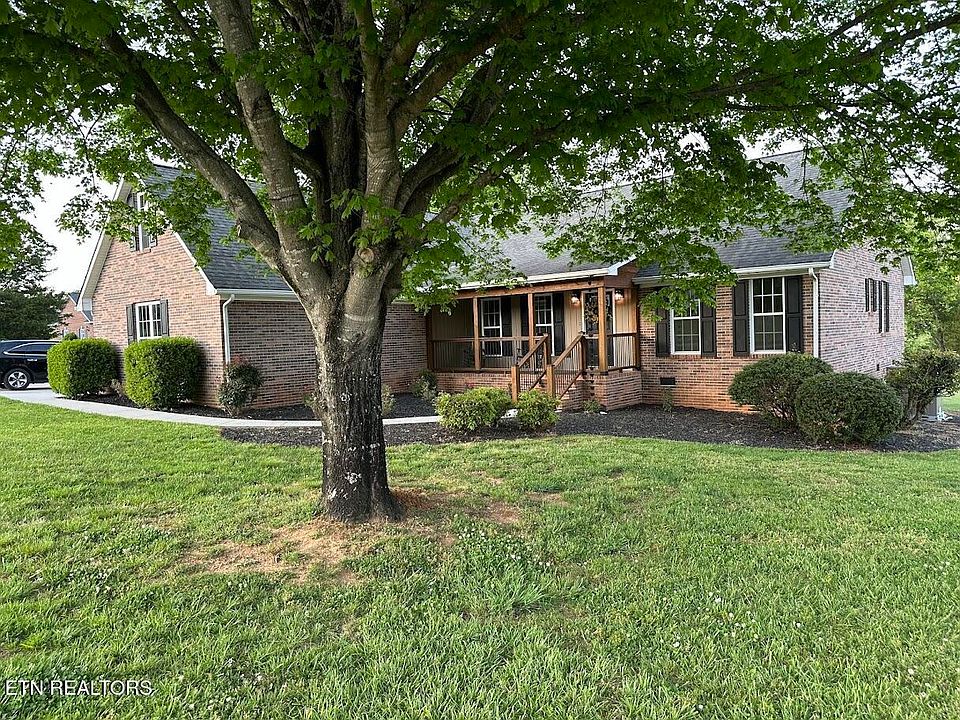 1st image of 204 Meadow Ln
