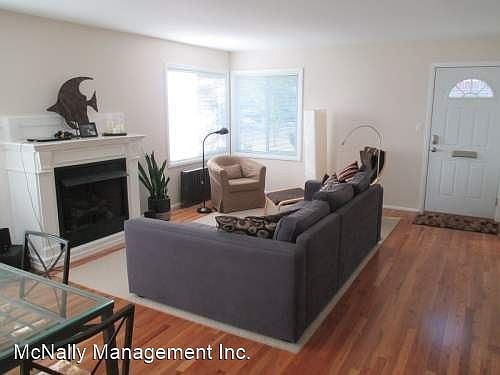 4th image of 612 S I St APT 1