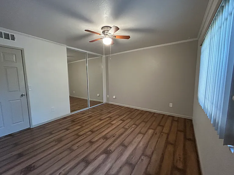 1256 Alderney Ct — Photo 16