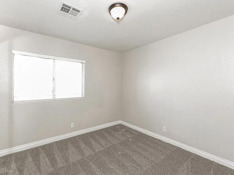 5775 Canyon Oak Cir — Photo 14