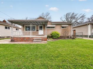16504 Shelby Dr, Brookpark, OH 44142