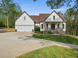1602 Errel Dowlen Rd, Pleasant View, TN 37146
