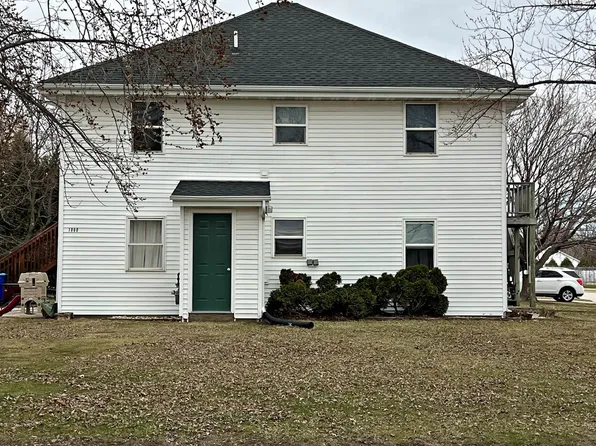 1000 3rd St NW, Independence, IA 50644