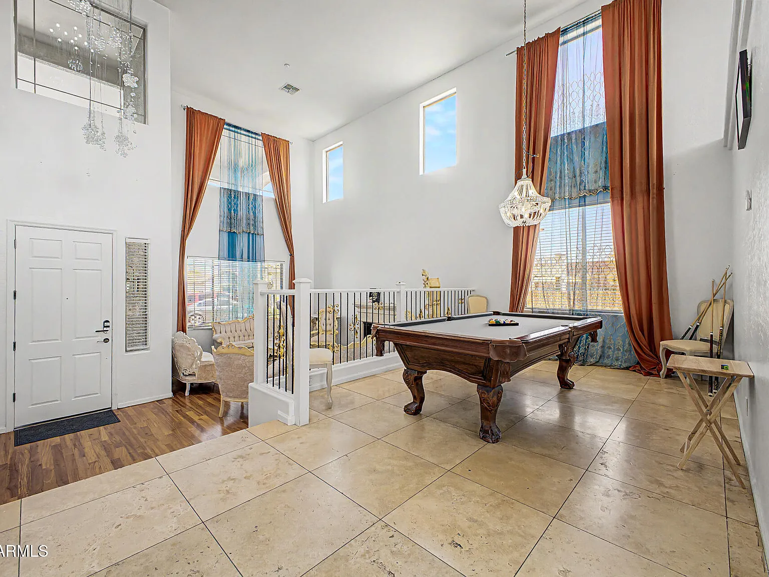 5 bed, 3.0 bath, 3924 sqft, $3,600 — Photo 3