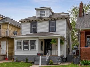 693 Moy Ave, Windsor, ON N9A 2N5
