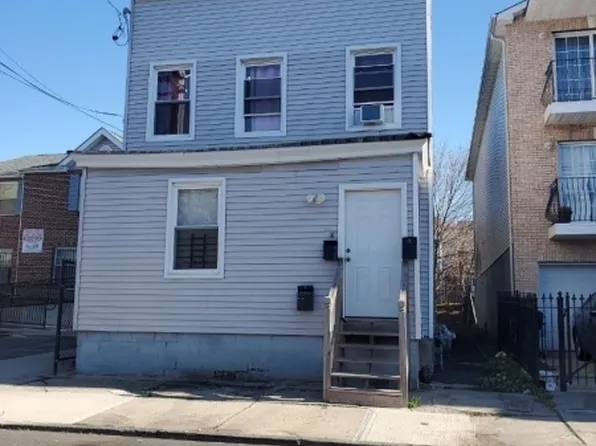 542 S 18Th St #2, Newark City, NJ 07103