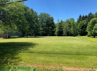 Creek Rd, Youngstown, NY 14174