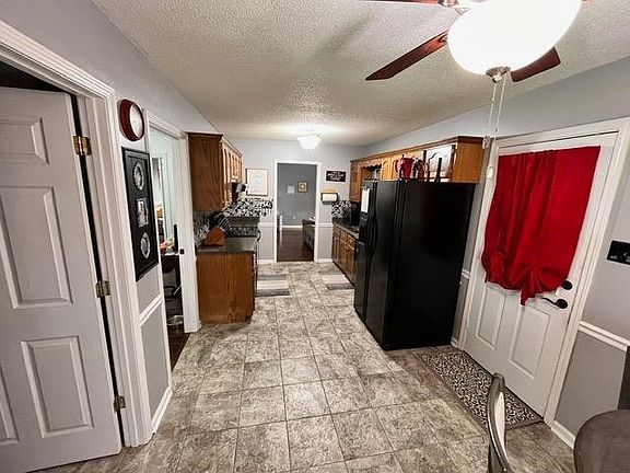 5th image of 7853 Deer Trail Ln