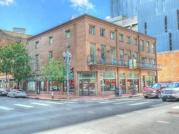 4th image of 900 Poydras St APT 22