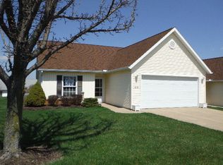 858 King Ridge Dr, Ashland, OH 44805
