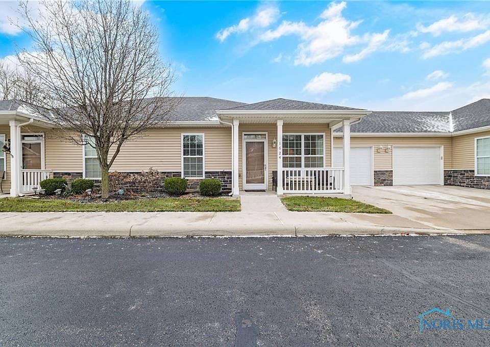 1st image of 1624 Brooklynn Park W