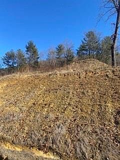 2nd image of 99999 Reynolds Mountain Boulevard