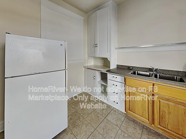 1911 N Monroe St #D — Photo 3