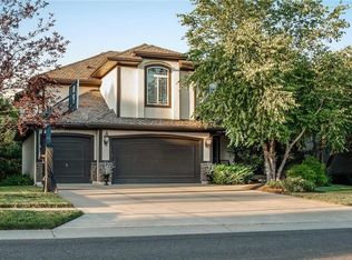 10718 W 163rd Ter, Overland Park, KS 66221