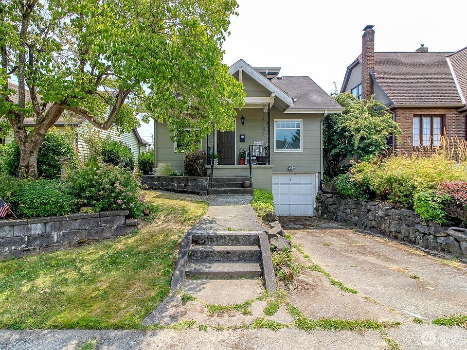1st image of 220 S 55th Street