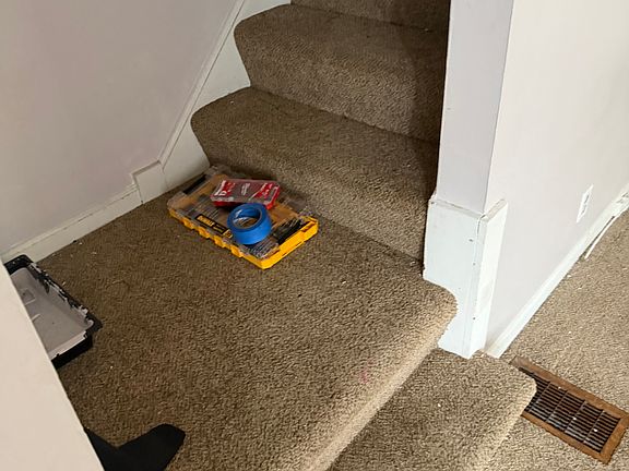 3rd image of 70 Patricia Ln #1
