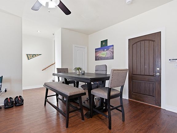 5th image of 2410 S 2nd St APT 630