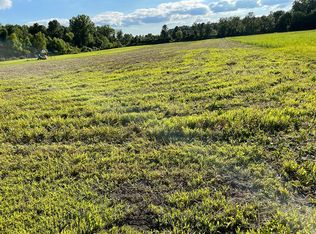 Sievers Ln, Vincennes, IN 47591