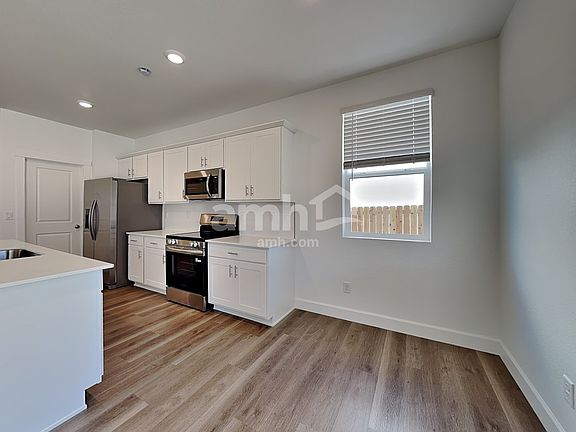 4th image of 10054 Abilene Ct