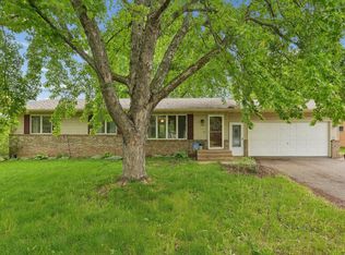 730 Apollo Rd, River Falls, WI 54022
